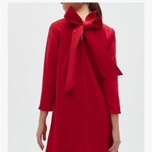 Elegant Red Bow-Back Dress